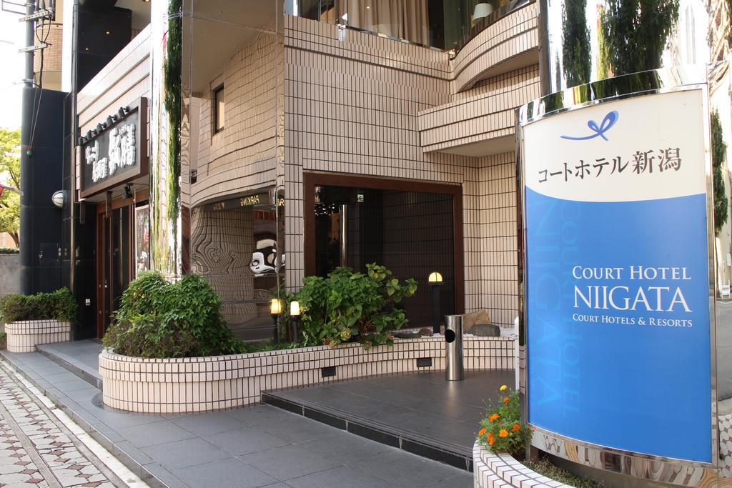 Court Hotel Niigata Exterior photo