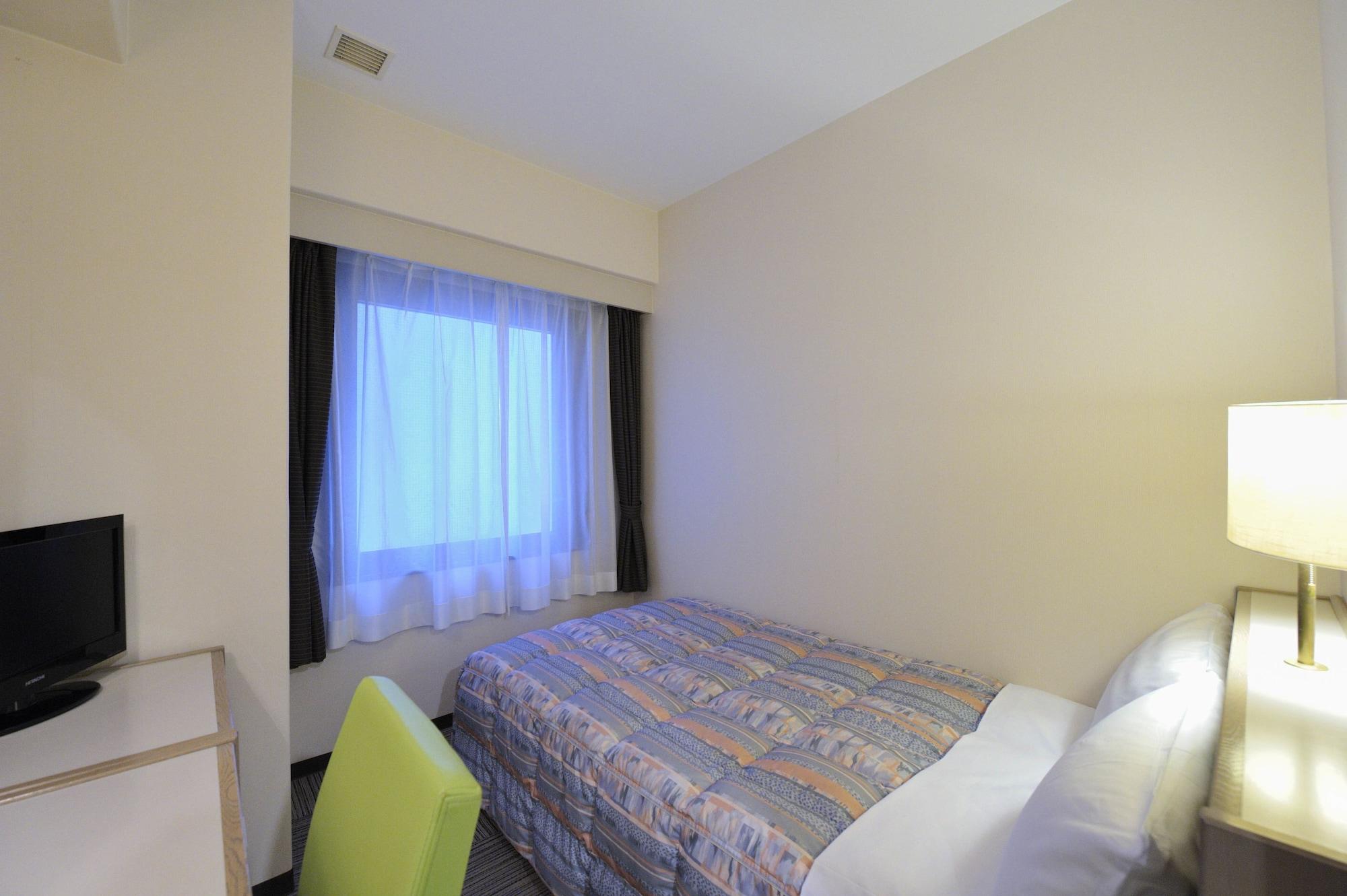Court Hotel Niigata Exterior photo