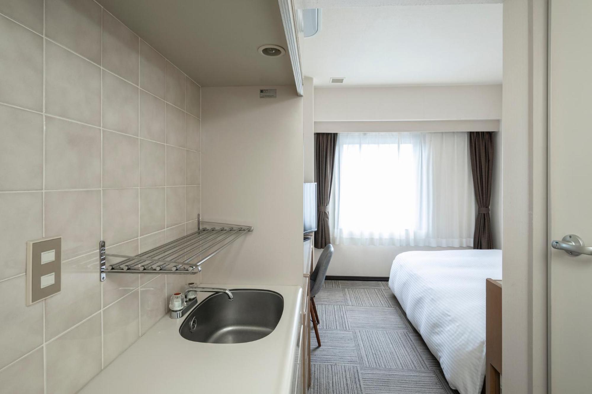 Court Hotel Niigata Exterior photo
