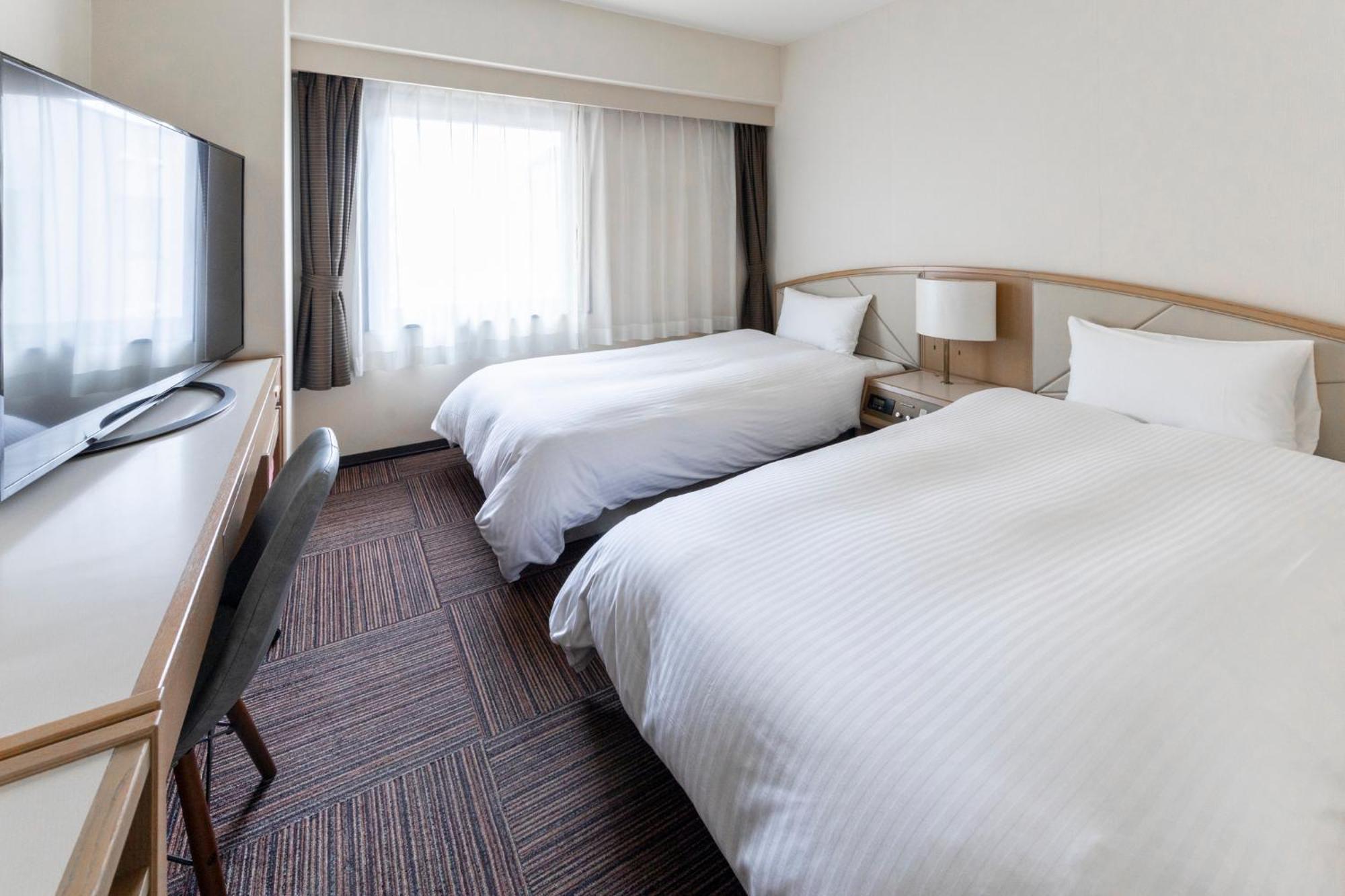 Court Hotel Niigata Exterior photo