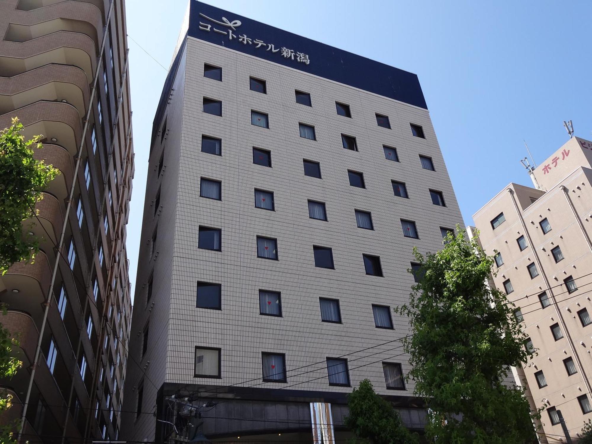 Court Hotel Niigata Exterior photo